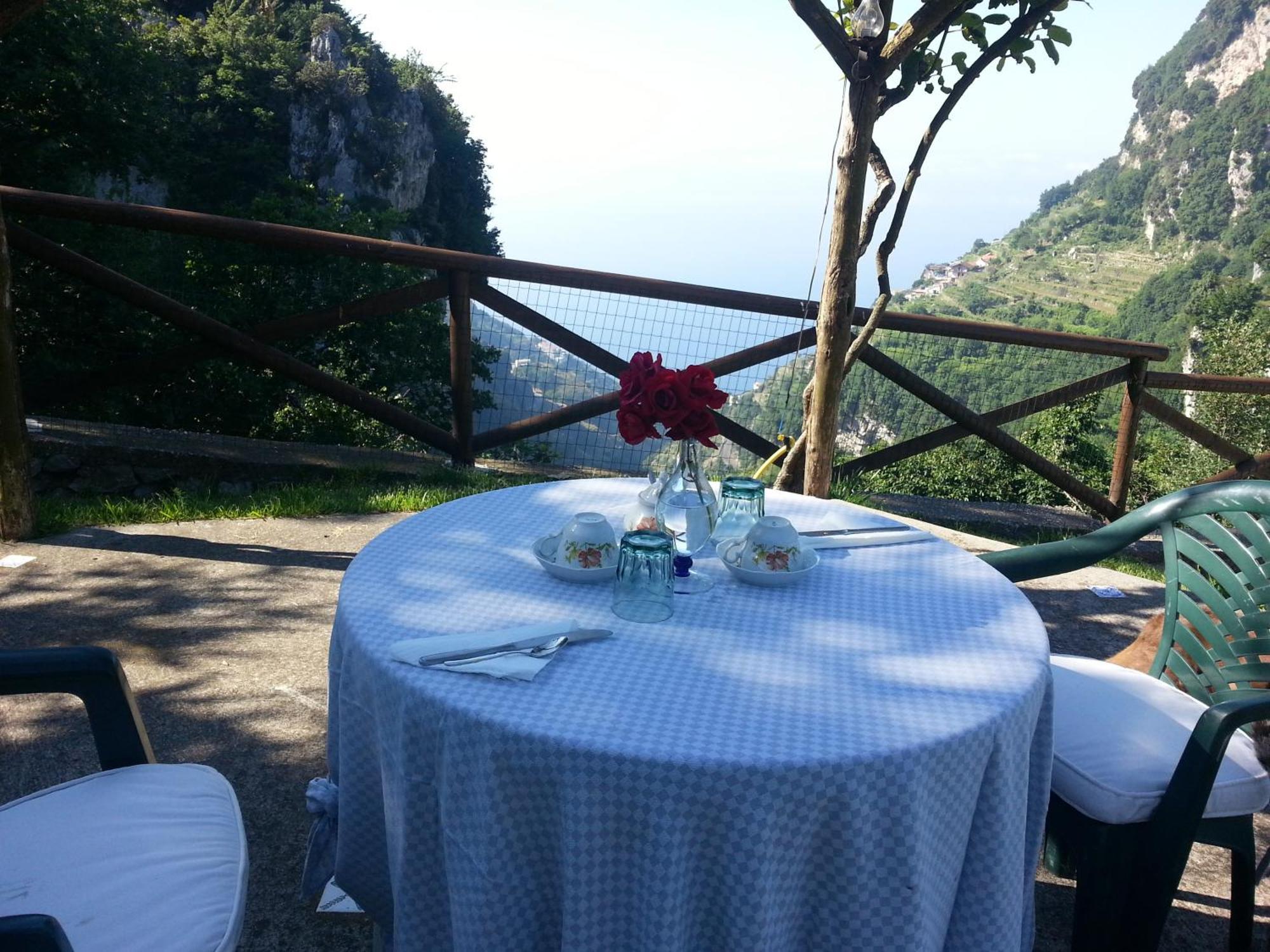 Bed and Breakfast La Cicogna Аджерола Екстер'єр фото
