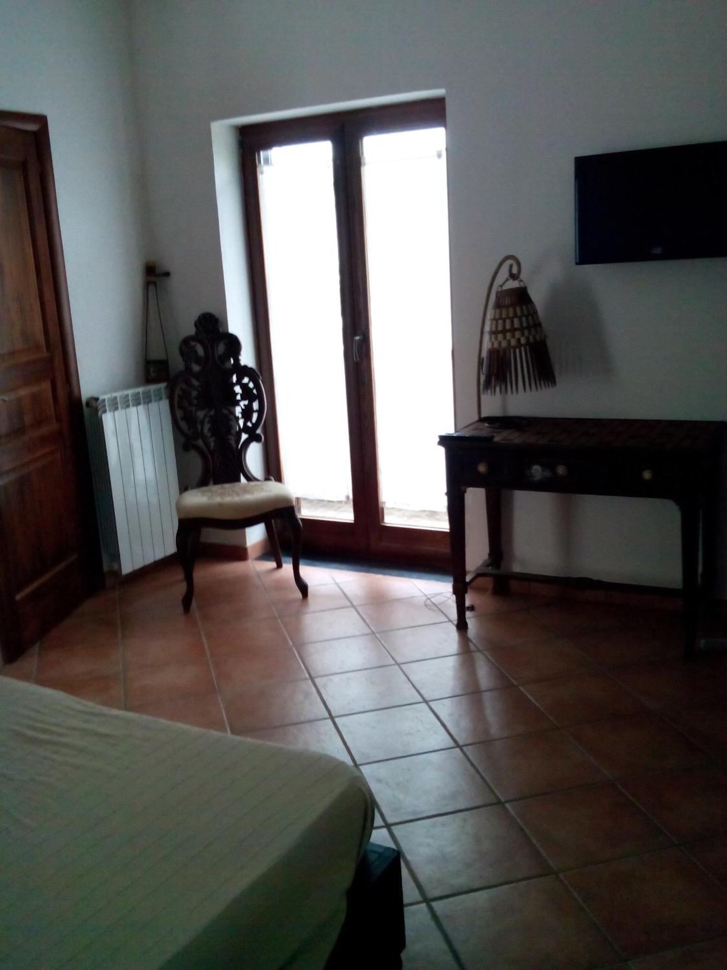 Bed and Breakfast La Cicogna Аджерола Номер фото