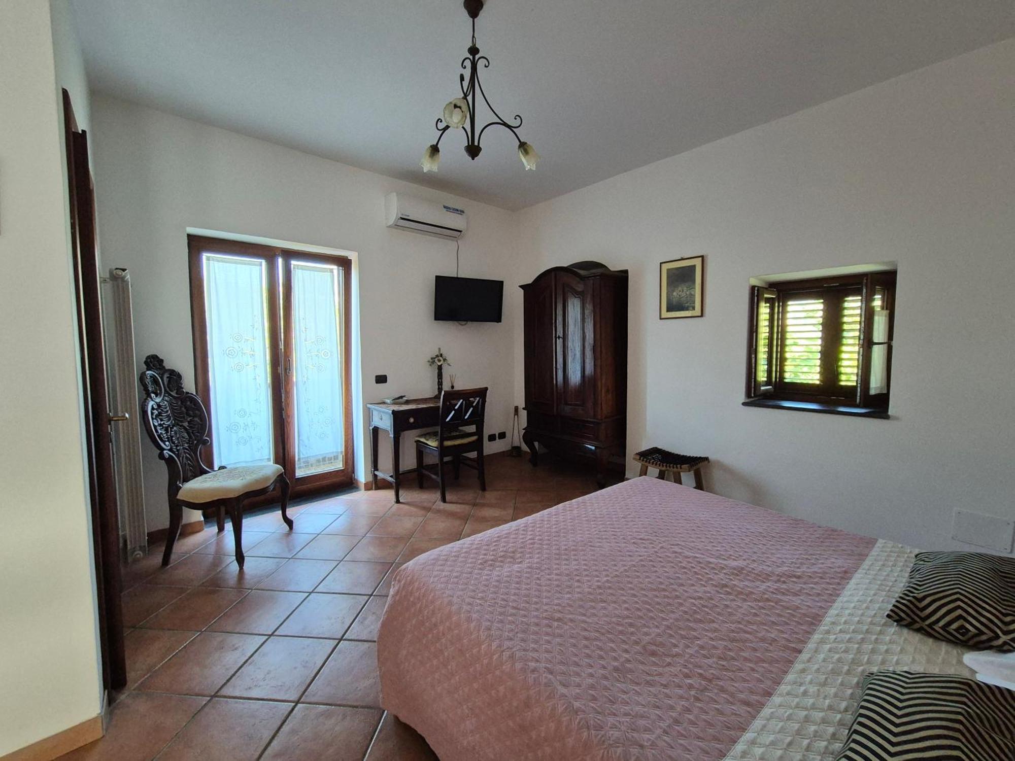 Bed and Breakfast La Cicogna Аджерола Екстер'єр фото