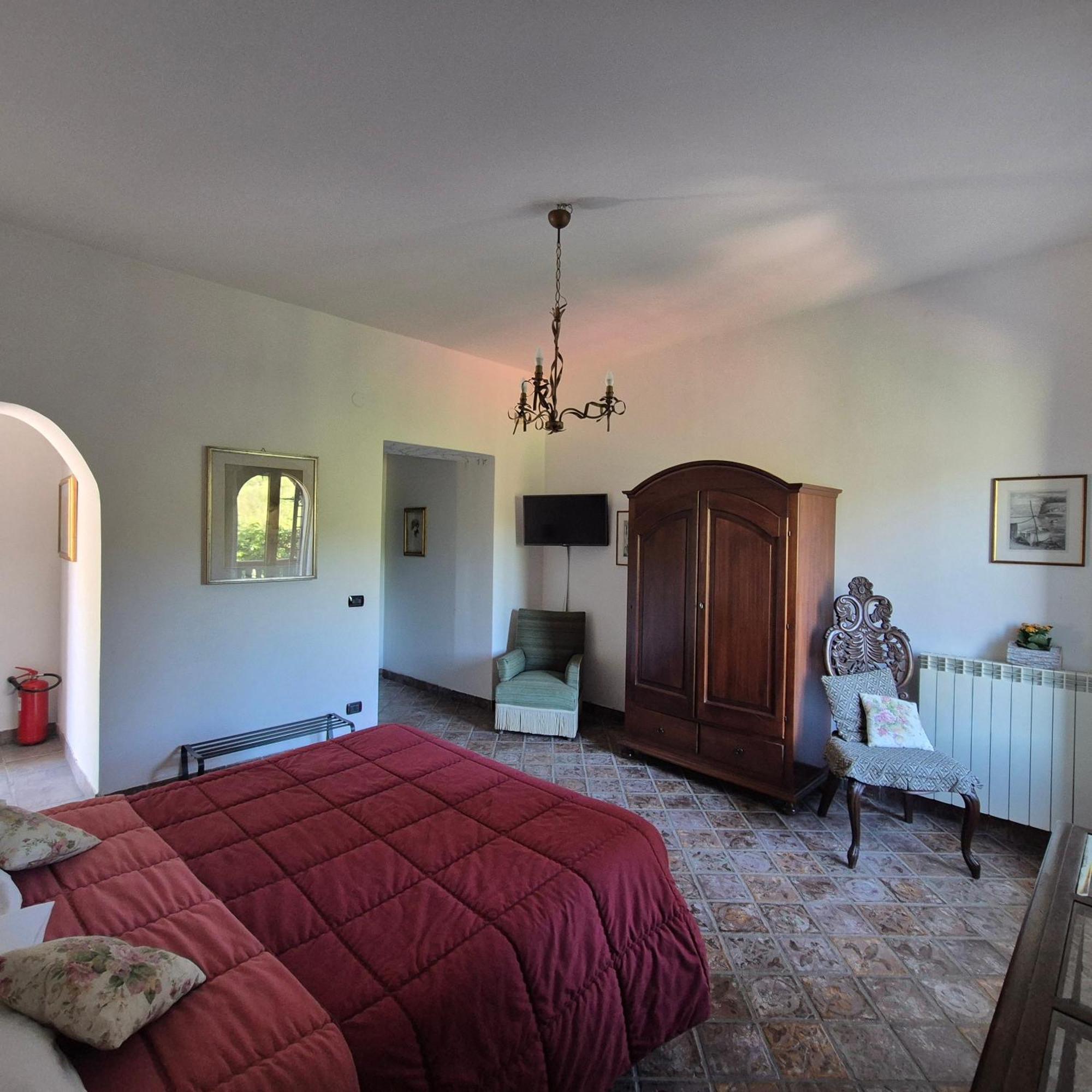 Bed and Breakfast La Cicogna Аджерола Екстер'єр фото