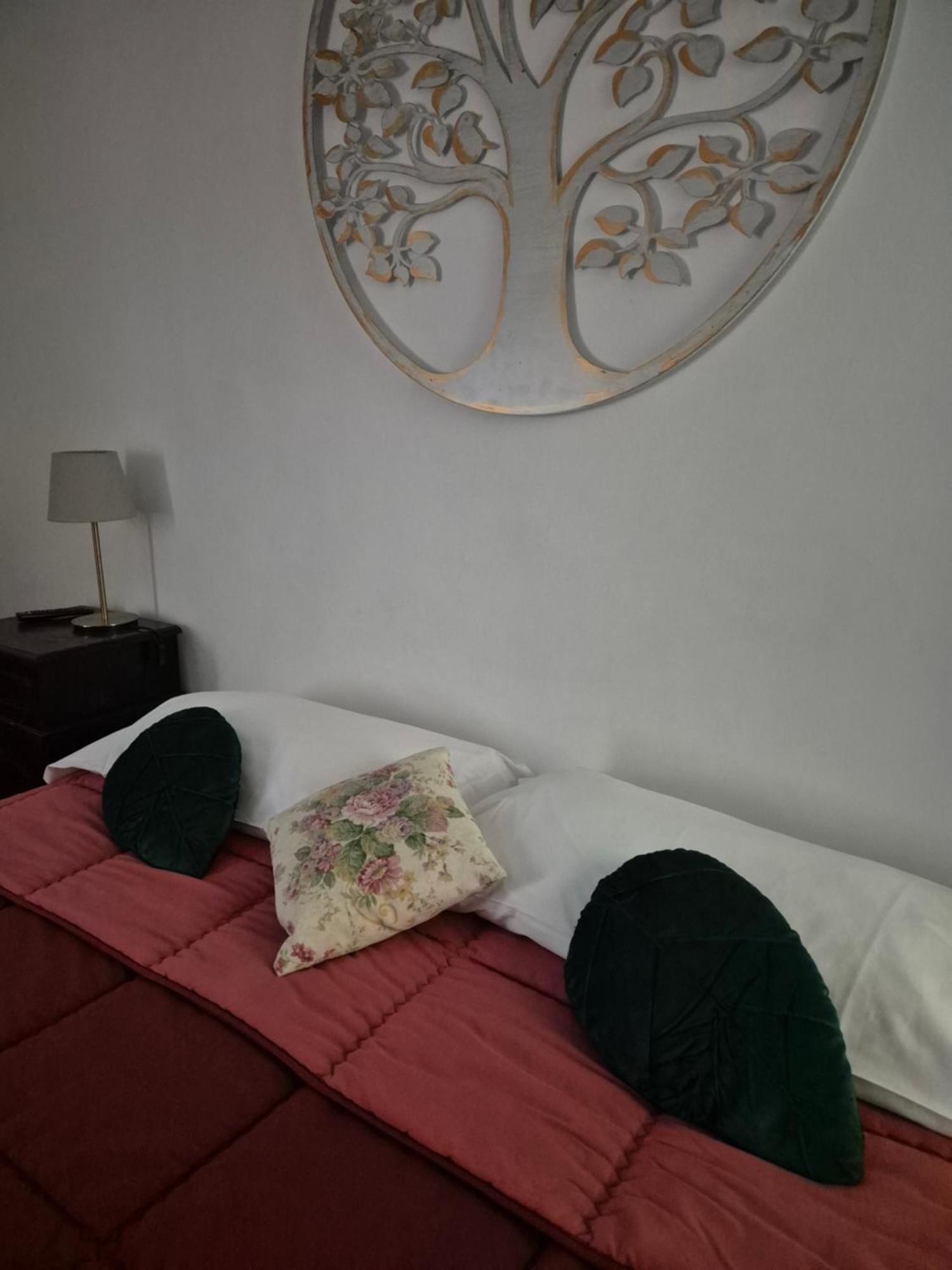 Bed and Breakfast La Cicogna Аджерола Номер фото